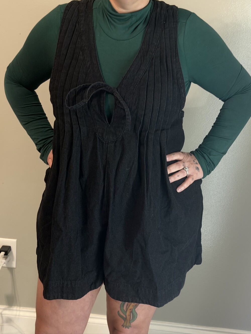Black Sleeveless V-Neck Linen Blend Romper